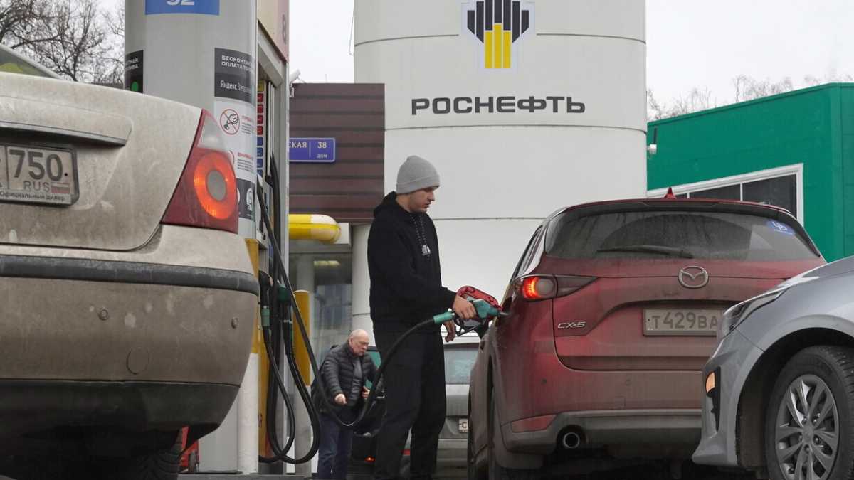 Immagine di Un anno di sanzioni alla Russia fa capire che ne servirebbero di più