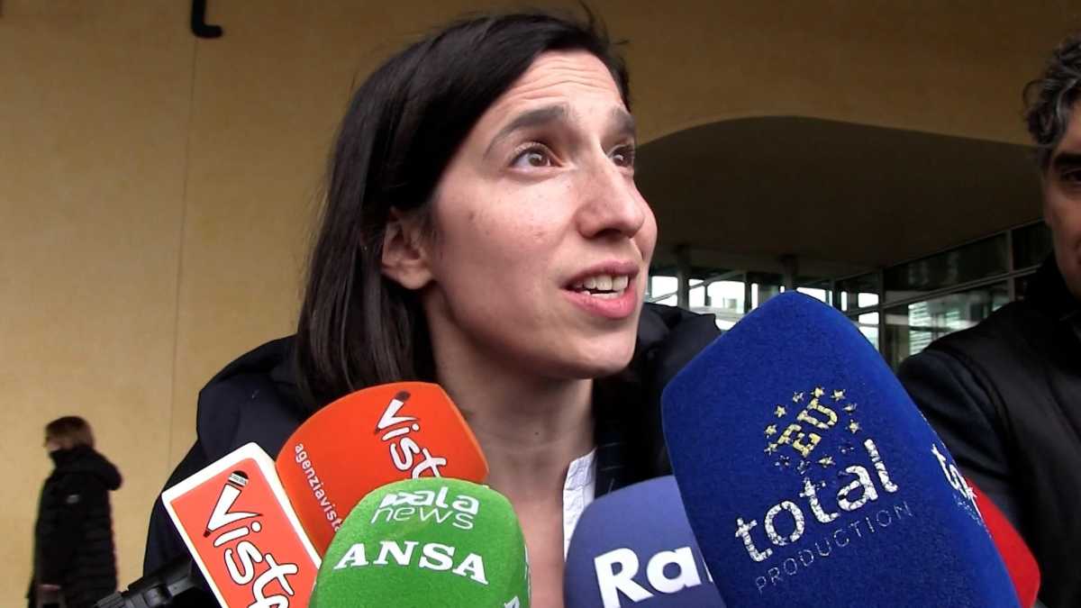 Immagine di Bonaccini riunisce i suoi parlamentari. Rischio conta sui nuovi capigruppo