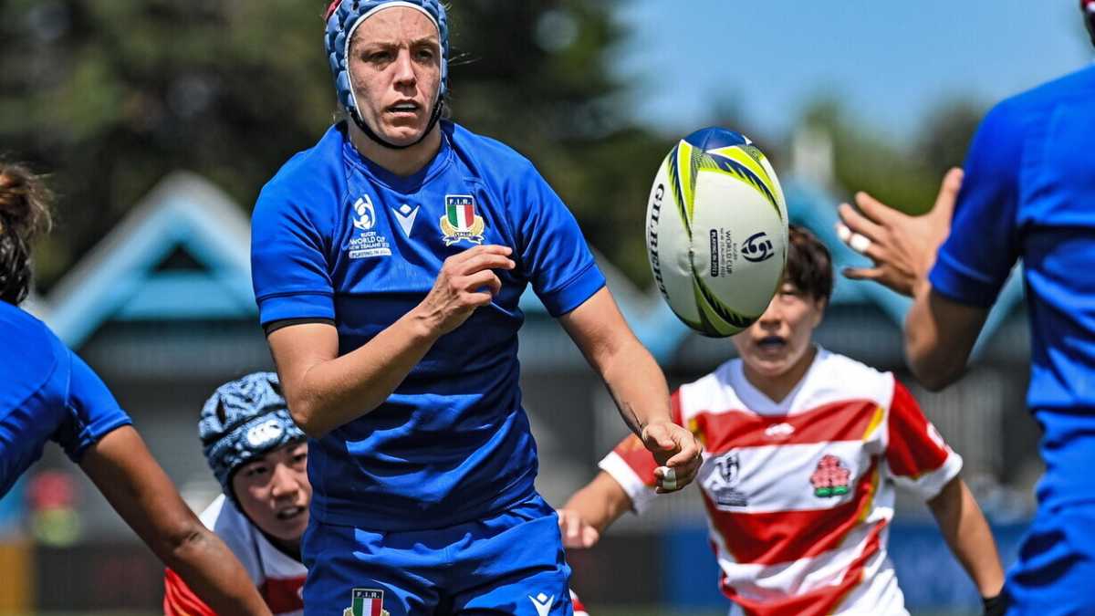 Immagine di Il rugby della Nazionale femminile è ostinato e sensibile. Parla Elisa Giordano