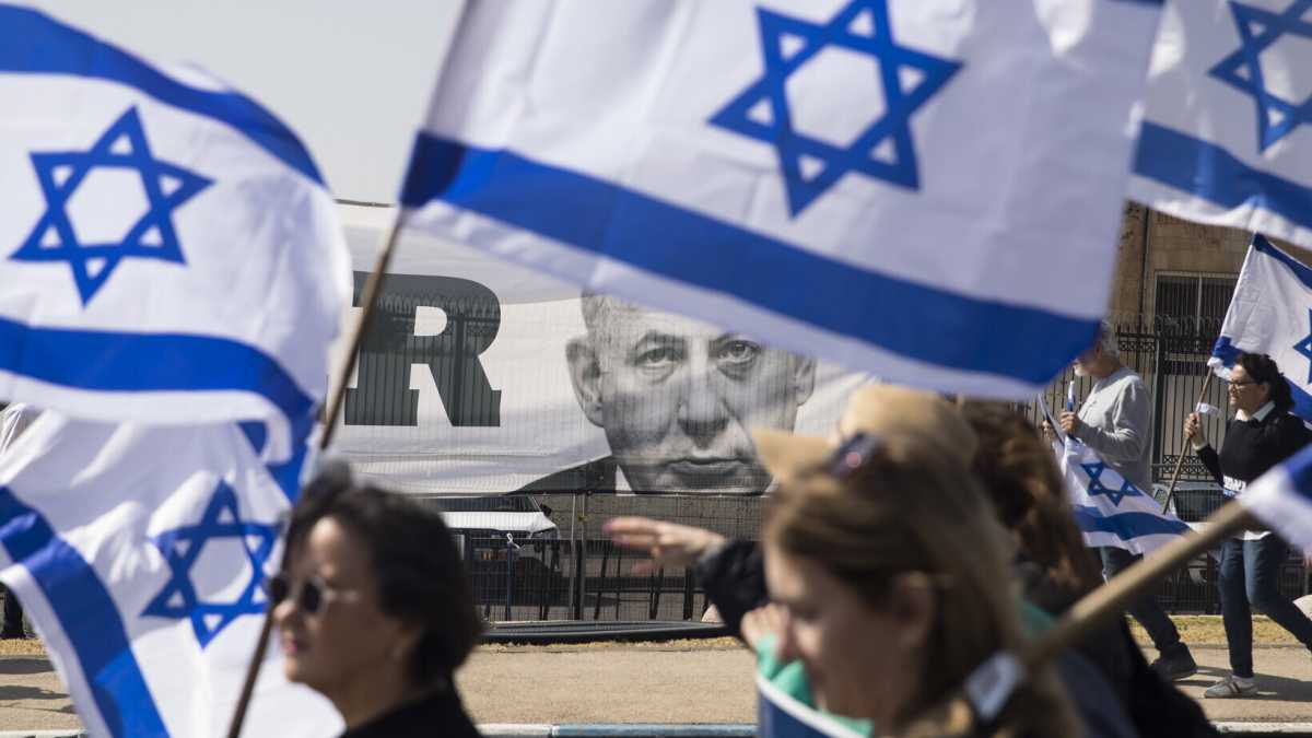 Immagine di Netanyahu è degno di salvezza: il pericolo dei fanatismi in Israele
