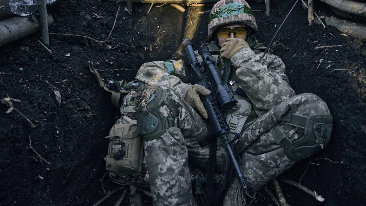 Immagine di Kyiv è famosa (e vincente) per i suoi attacchi mirati, ma a Bakhmut adotta la tecnica del logoramento