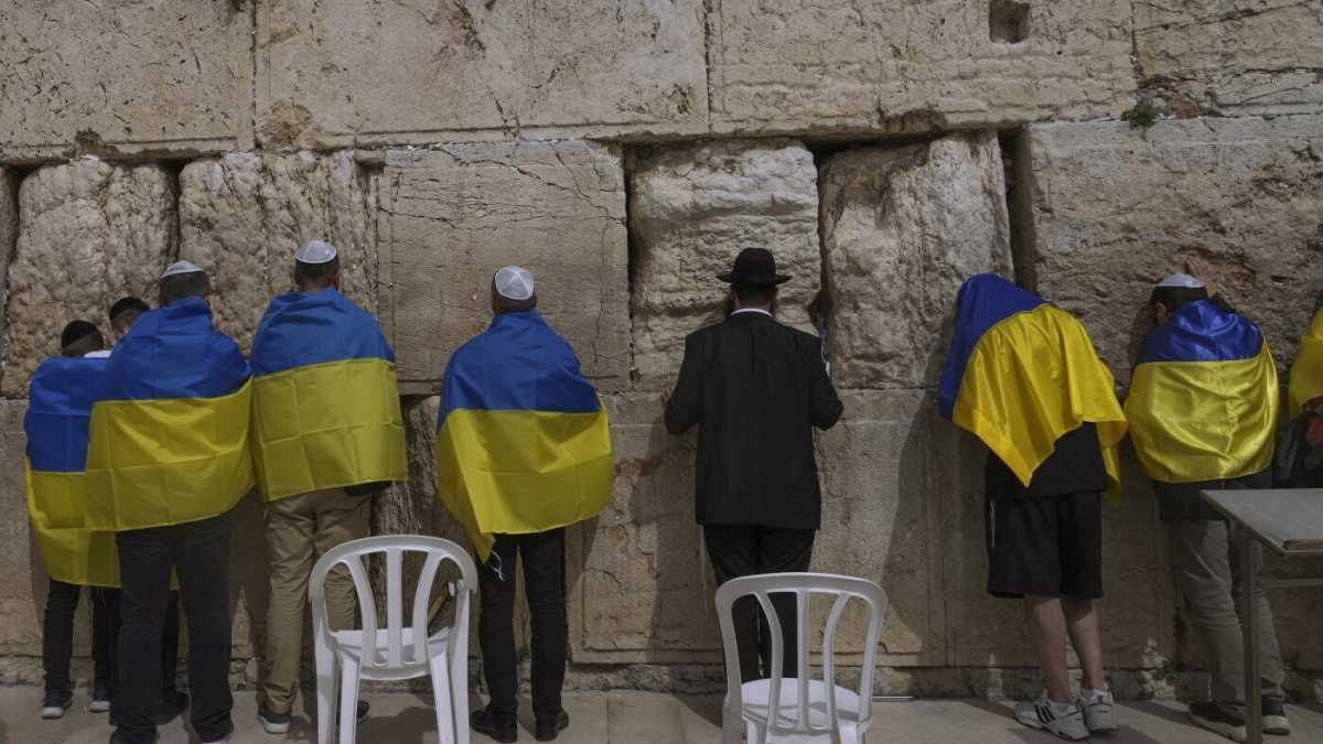 Immagine di Kyiv chiama Israele e il rabbino capo dell'Ucraina ci spiega come
