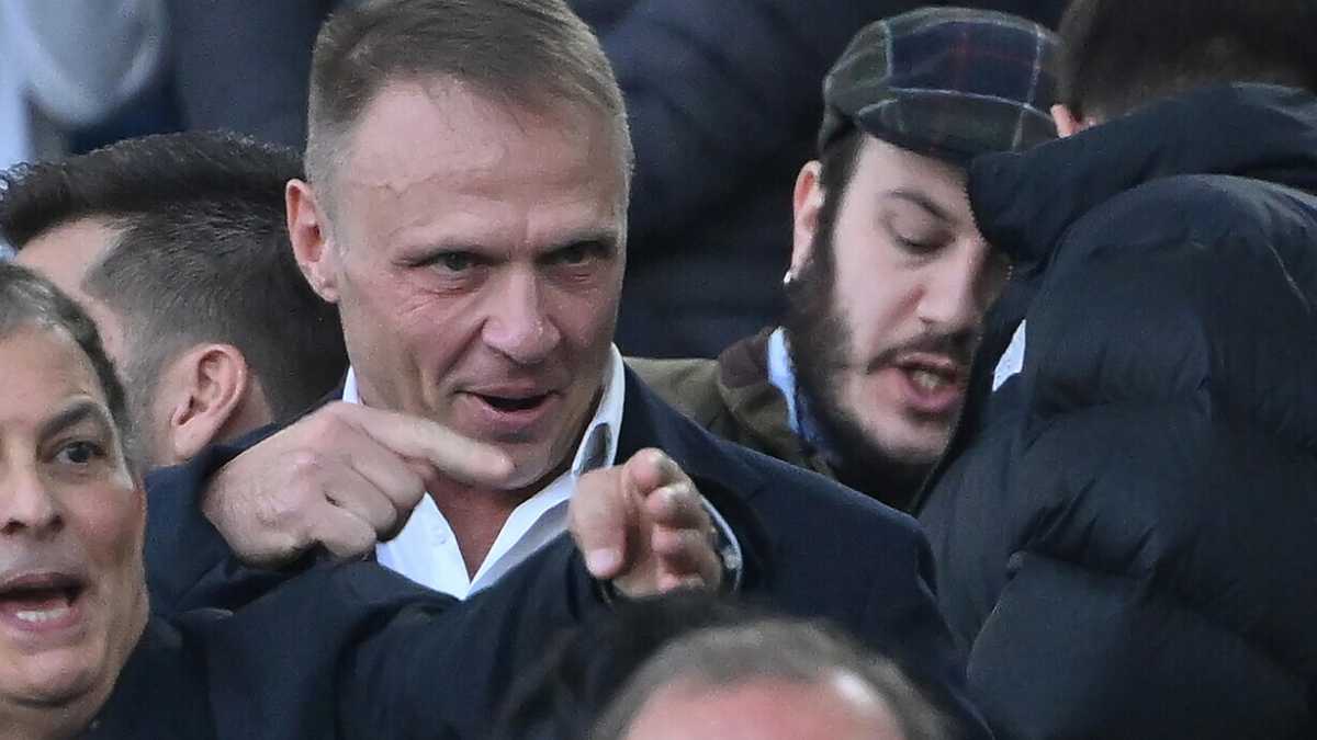 Immagine di Il ministro dell’Agricoltura si sta fissando sul cibo. E questa cosa non gli fa tanto bene