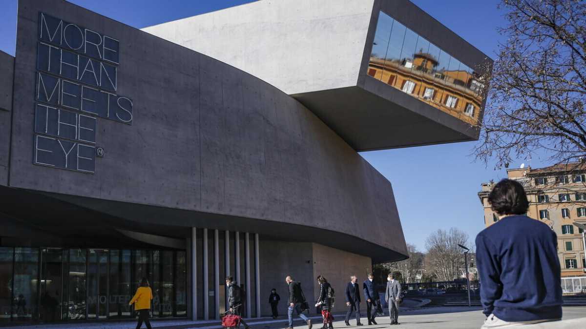 Immagine di Uomo, spirito e tecnologia. Giuli inaugura gli incontri del Maxxi