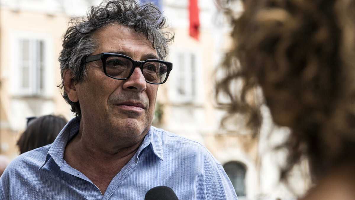 Immagine di Mentre vivo concepisco la mia rovina, ne ho paura e scrivo