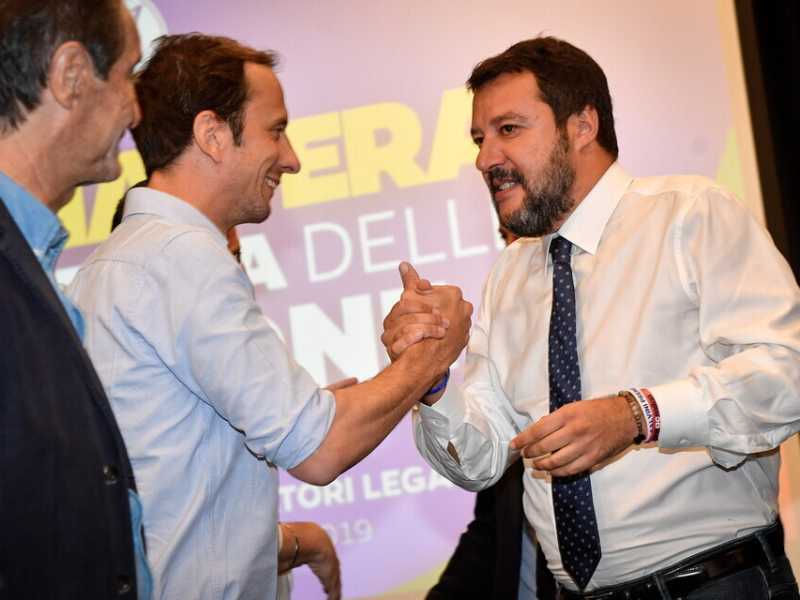 Matteo Salvini con Massimiliano Fedriga (Lapresse)