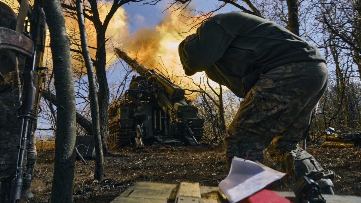 Immagine di L'esercito ucraino è alle porte della Crimea e Kyiv apre ai negoziati con Mosca