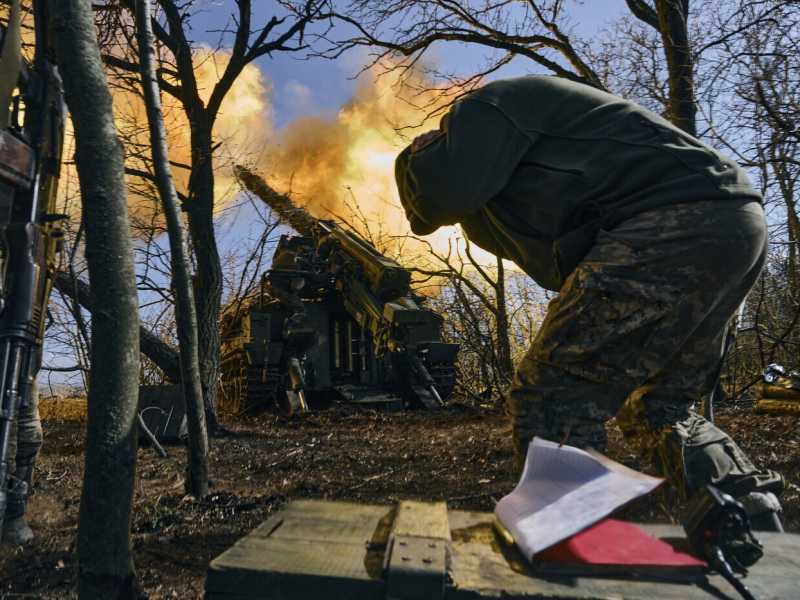 L'esercito ucraino è alle porte della Crimea e Kyiv apre ai negoziati con Mosca