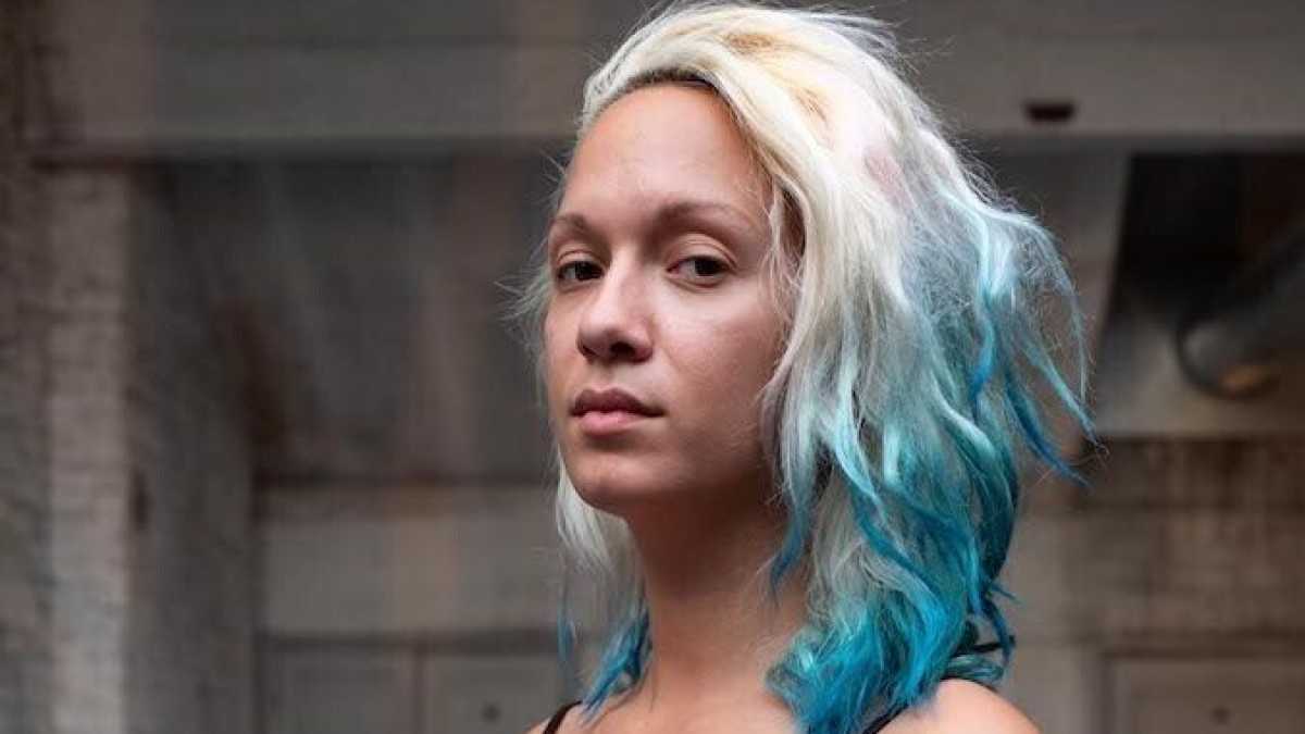 Immagine di “Donna si nasce”. Parla la Femen critica del gender boicottata in Francia