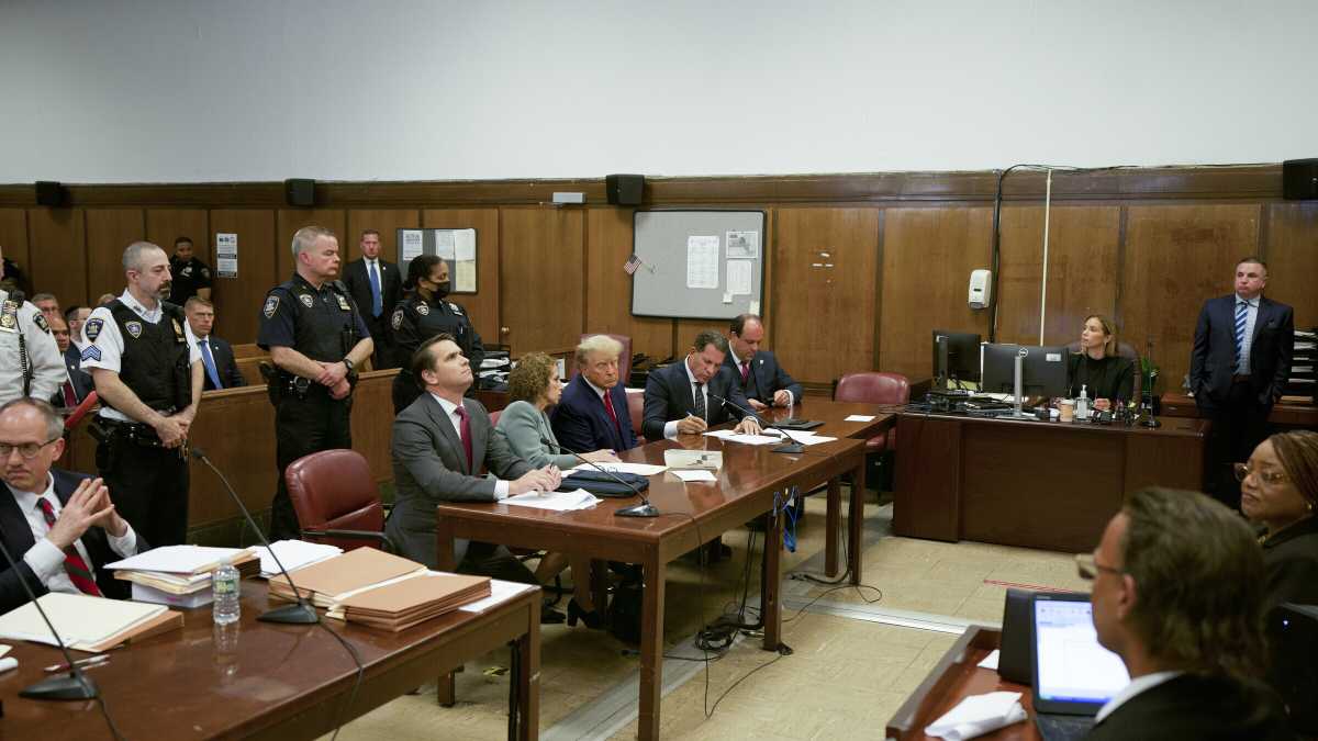 Immagine di Perché quello in cui è coinvolto Trump è un processo accidentato