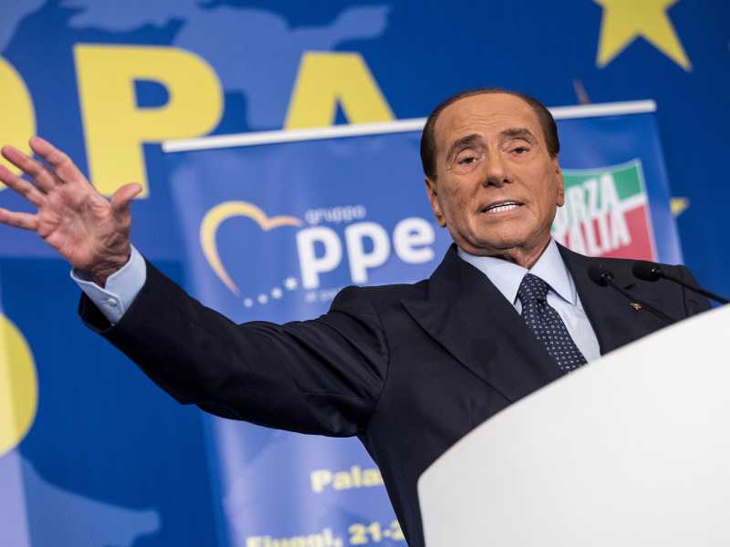Silvio Berlusconi a Fiuggi nel settembre 2018 per "L'italia e l'Europa che vogliamo" (foto Roberto Monaldo / LaPresse) <br />