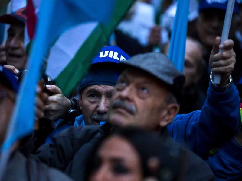 La strategia sulle pensioni mette Meloni di fronte ai suoi vizi