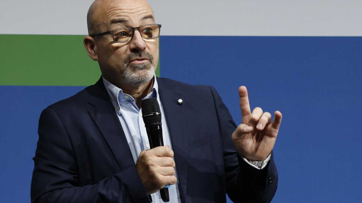 Immagine di Così Meloni s'è lasciata stregare da Cingolani. Ma è l'ultima di una lunga lista
