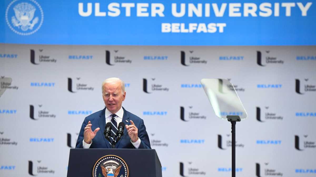 Immagine di A Belfast Biden parla di pace e di commercio, con un messaggio ampio