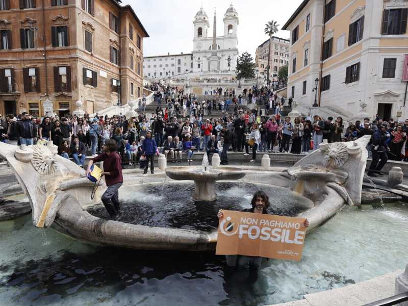 Contro imbrattatori e attivisti arriva il Daspo artistico