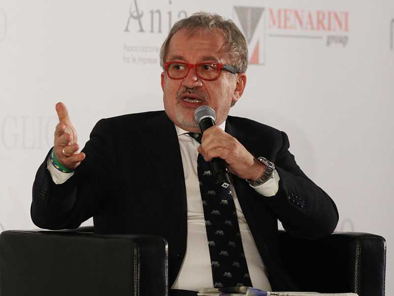 L'incredibile gogna post mortem contro Roberto Maroni