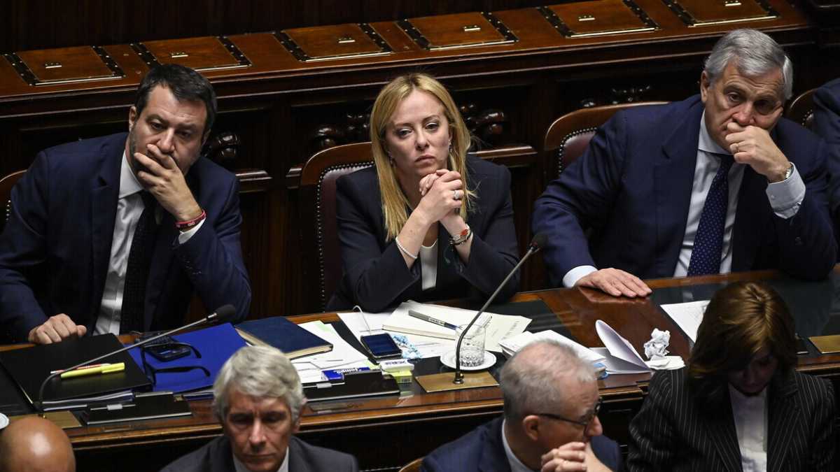 Immagine di C’è un complotto pro Meloni. Avversari e alleati litigano e favoriscono la premier