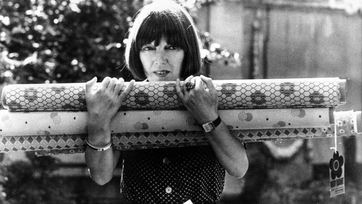 Immagine di Addio a Mary Quant, la donna che non inventò la minigonna ma la moda democratica