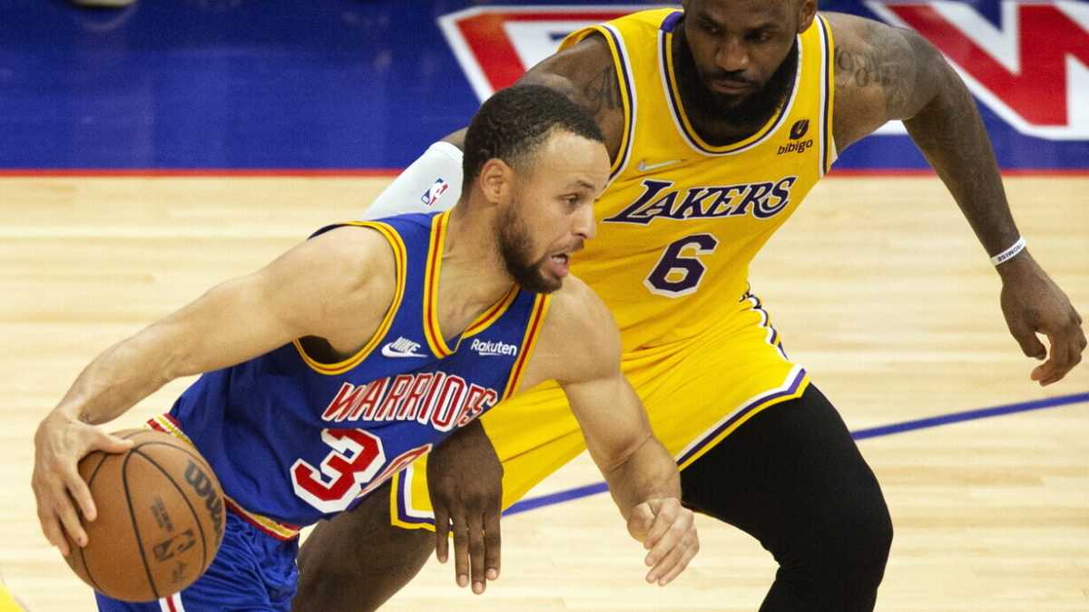 Immagine di LeBron e Curry sono ancora qui, ai playoff di Nba
