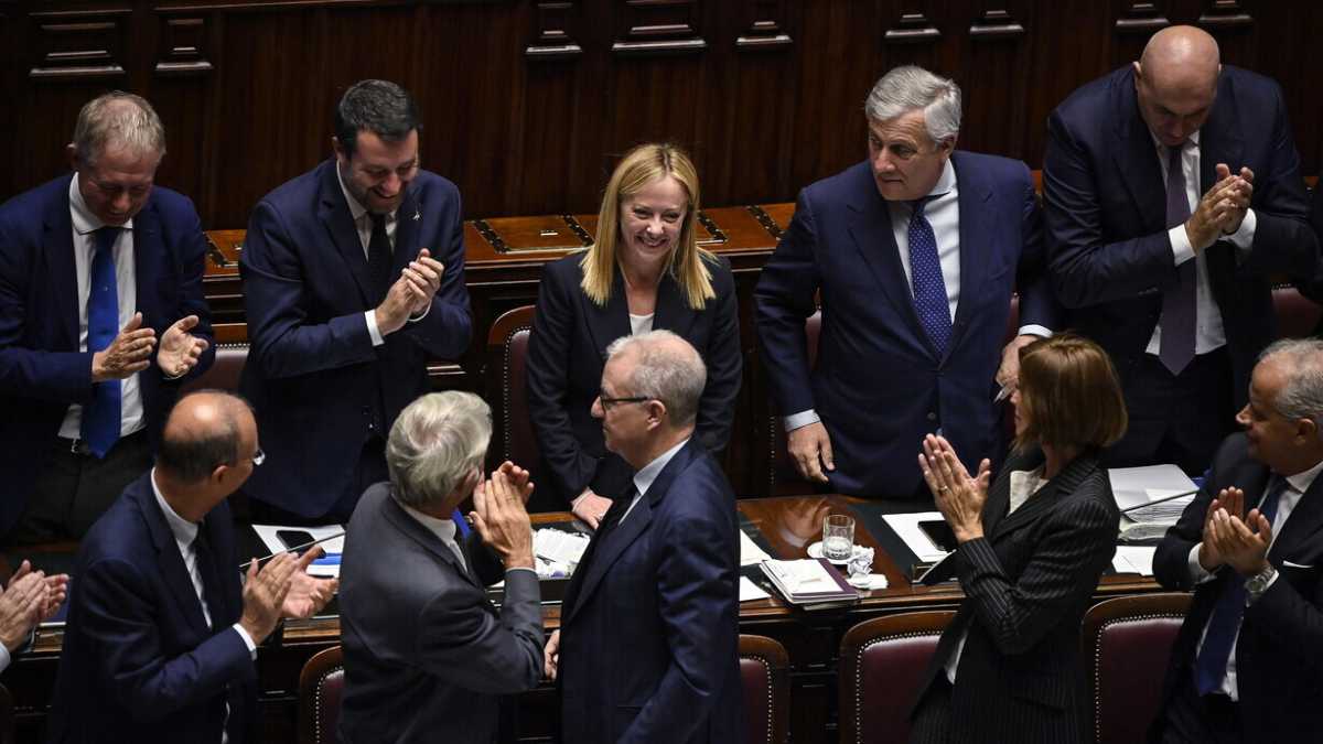 Immagine di Per giustificare il divieto di carne sintetica il governo cita un rapporto Fao-Oms che forse non ha letto