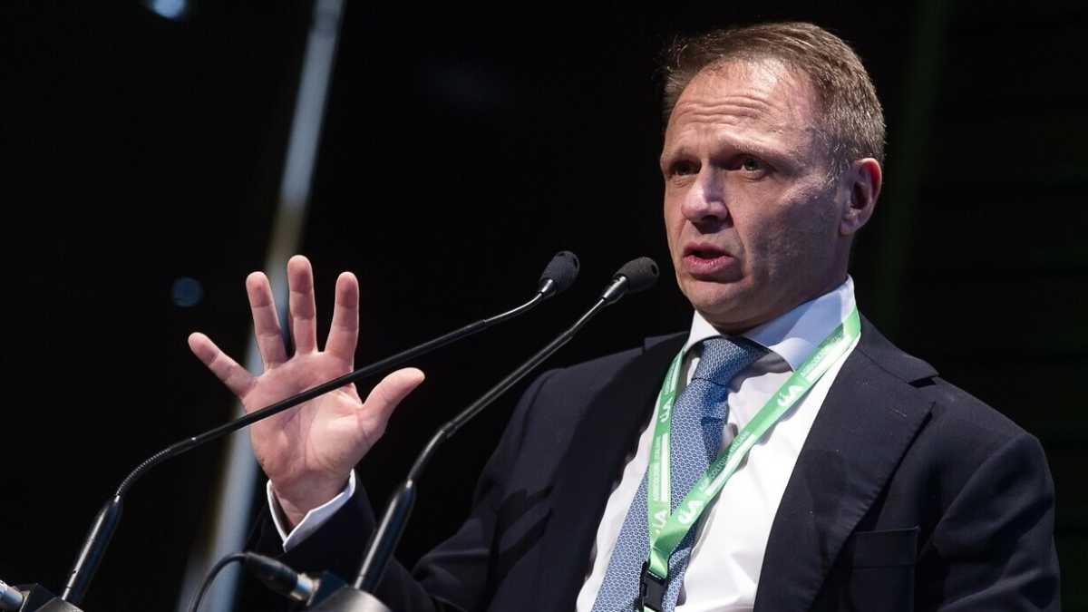 Immagine di La “sostituzione etnica” di Lollobrigida: la destra non riesce a liberarsi di stereotipi smentiti dalla realtà