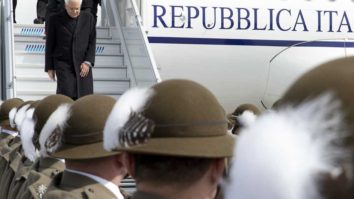 Immagine di Mattarella rievoca Schuman: "L'Ue non sia somma di interessi nazionali. Serve solidarietà"