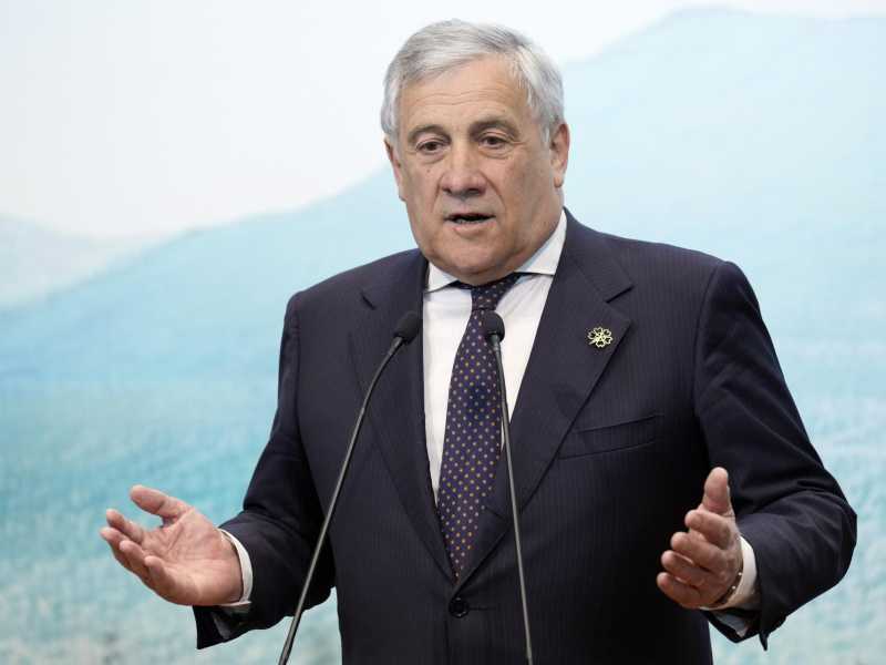 Antonio Tajani durante la conferenza stampa al termine del G7 (Lapresse)