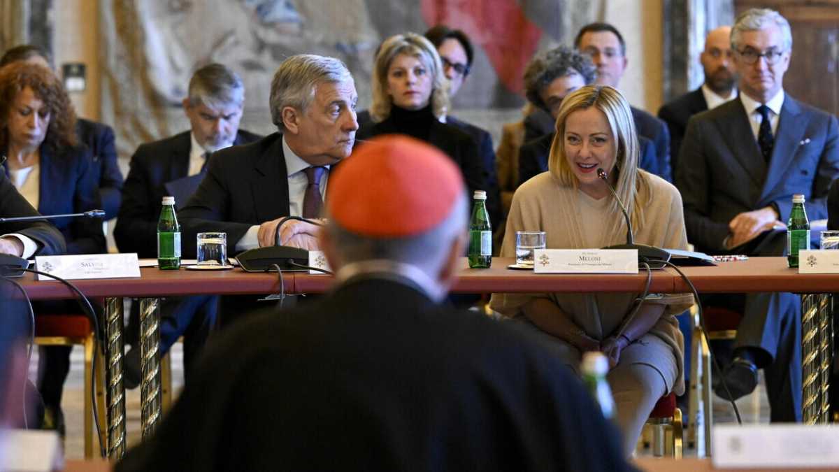 Immagine di Meloni in Vaticano. S’avvicina il Giubileo del 2025 e il governo si dà da fare