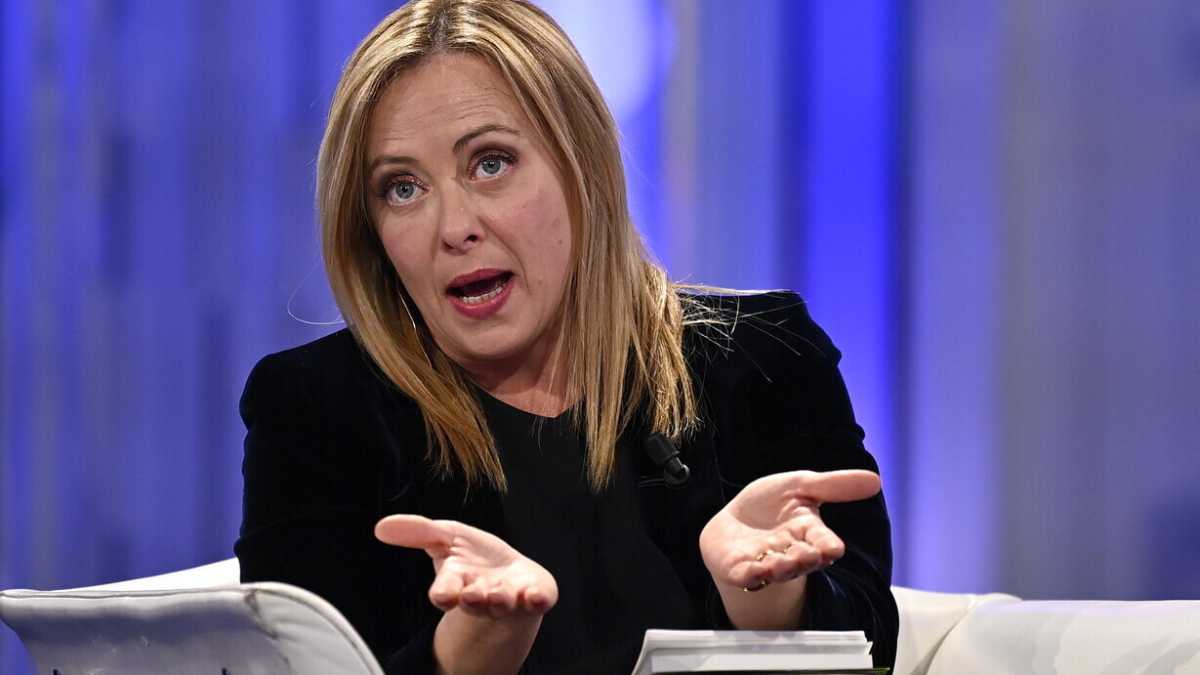 Immagine di Fondo Meloni. Scaricabarile sulle nomine. Mef indebolito. il governo teme complotti internazionali