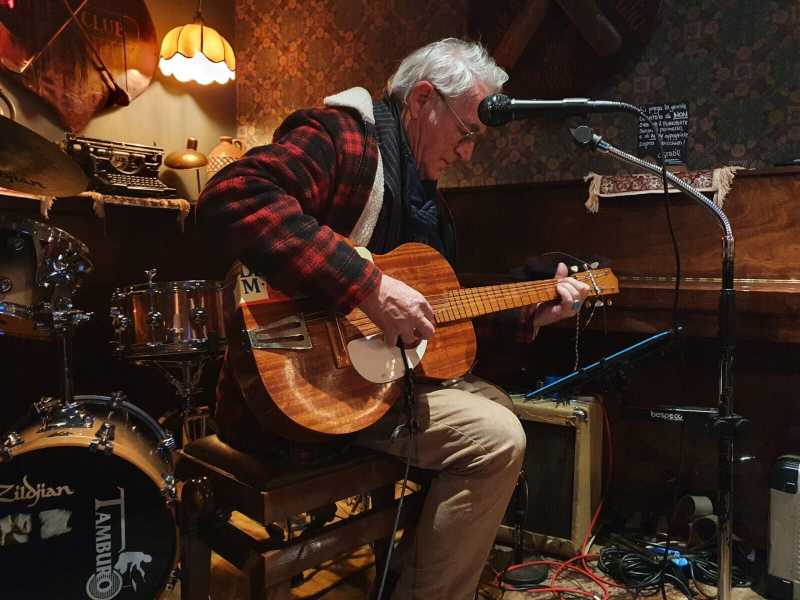 Foto tratta dalla pagina Facebook di&nbsp;Angelo Leadbelly Rossi&nbsp;