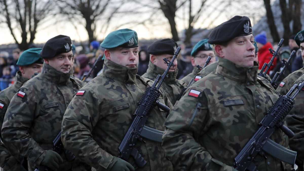 Immagine di Polka di paura. Storia di due nazioni avversarie da sempre