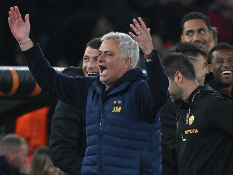 Mourinho a giugno lascia i Parioli. Fuga da Roma? Il club: "Nessun nesso"