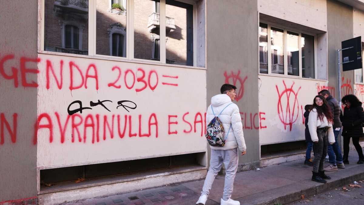 Immagine di I No vax? Sembravano creature estinte, invece abitano ancora i social