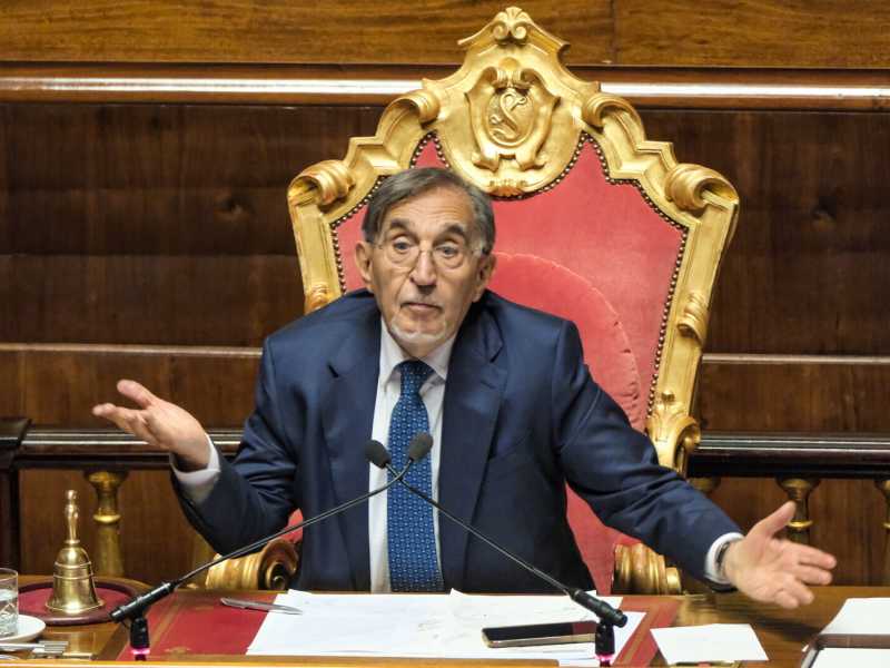 Ignazio La Russa, fascio e martello