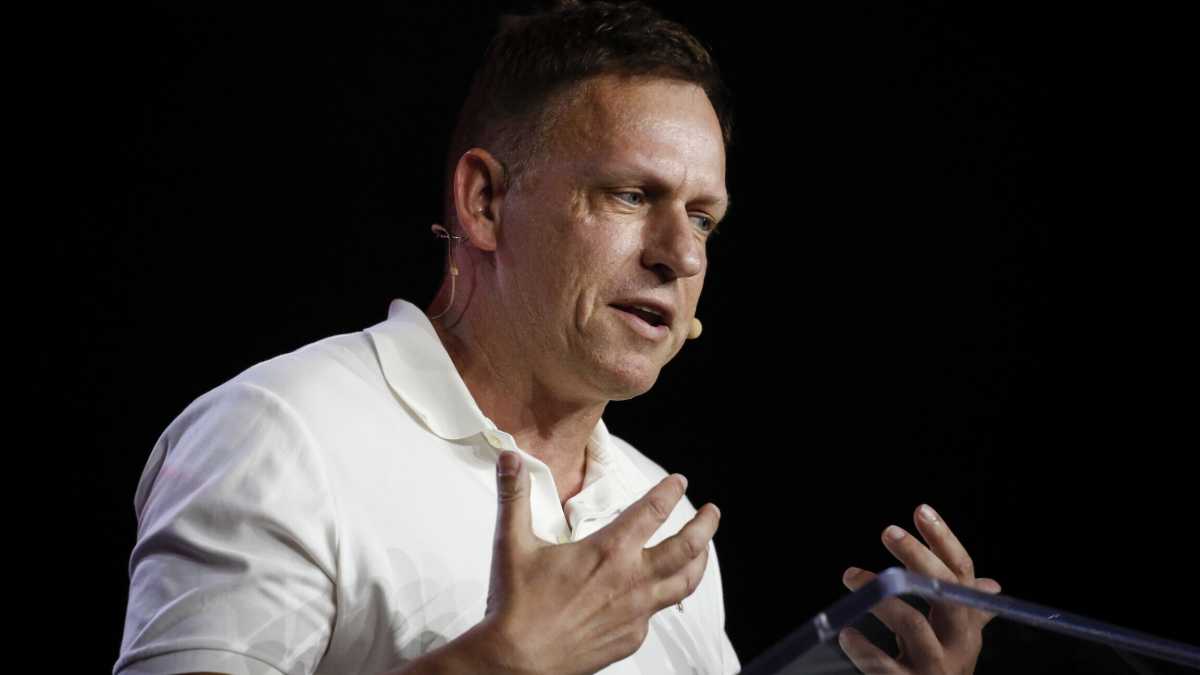 Immagine di E l’economia, stupidi? Thiel chiude il rubinetto dei fondi al Gop