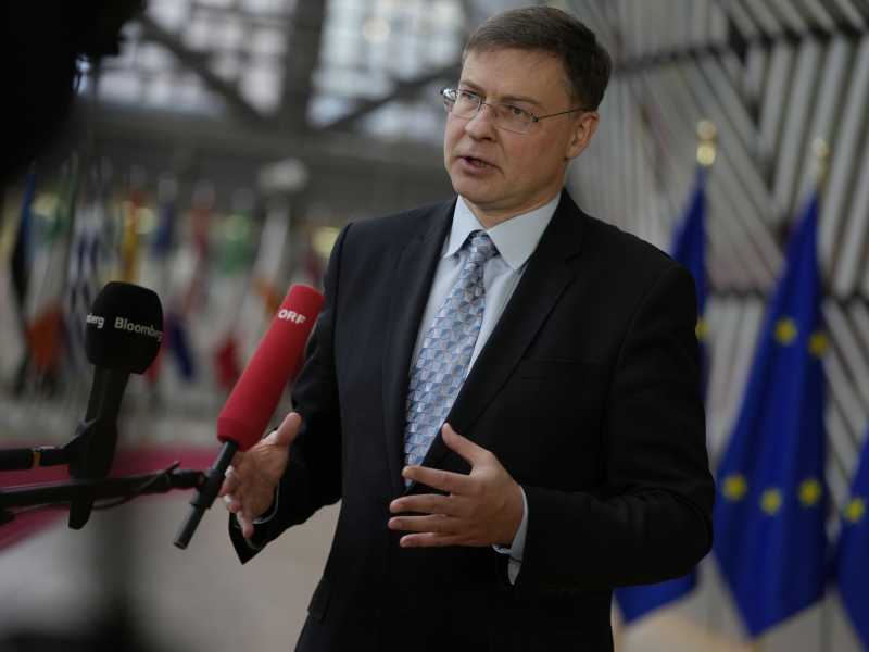 "Questo Patto di stabilità accoglie le richieste dell'Italia. E ora avanti col Mes". Parla Dombrovskis