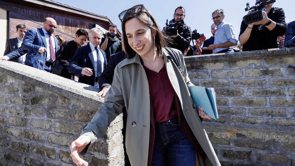 Immagine di A quante cravatte equivale un'ora di consulenza dell'armocromista
