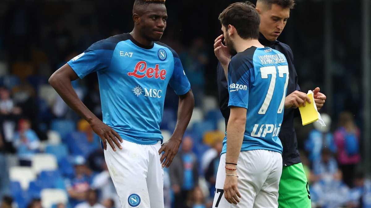 Immagine di Il rischio per il Napoli di vincere lo scudetto in albergo