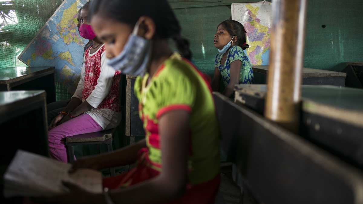 Immagine di L'India elimina Darwin dalle scuole. Perché è un problema che ci riguarda tutti