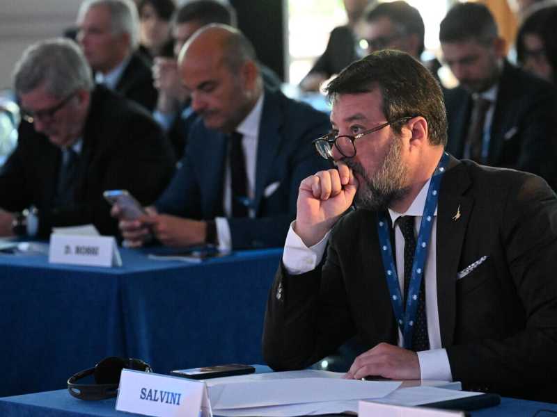 Dilemma europee 2024 per la Lega: cercare l'alleanza con i popolari o rimanere con l'Afd?