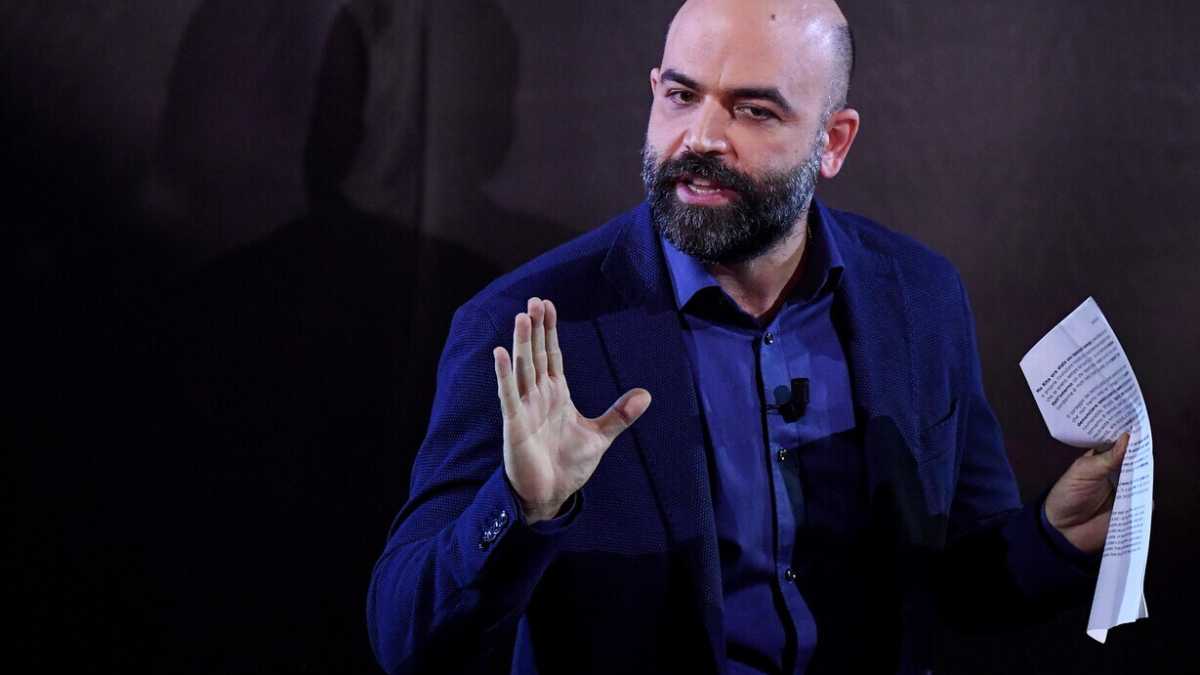Immagine di Saviano demonizza la logica del profitto, grazie a cui si vive meglio e con meno povertà