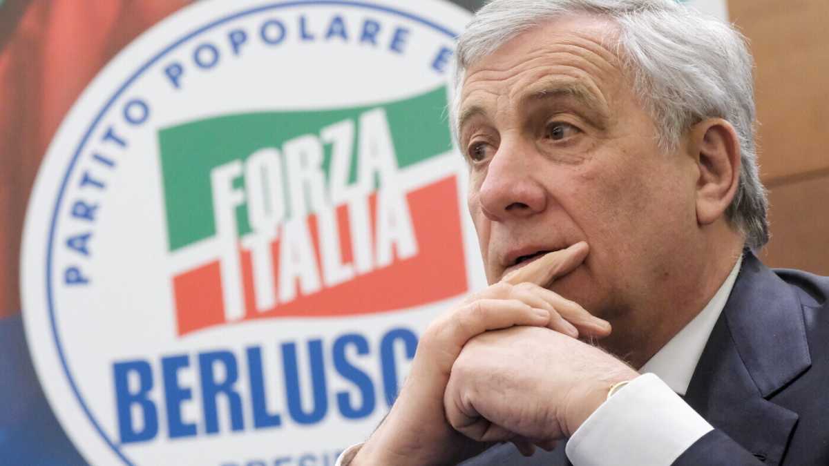 Immagine di Provaci ancora Forza Italia. La convention tra rilancio e addii