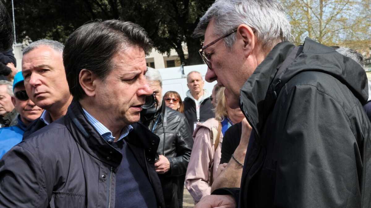 Immagine di Conte si smarca da Elly e sindacati: non ci sarà sabato a Bologna
