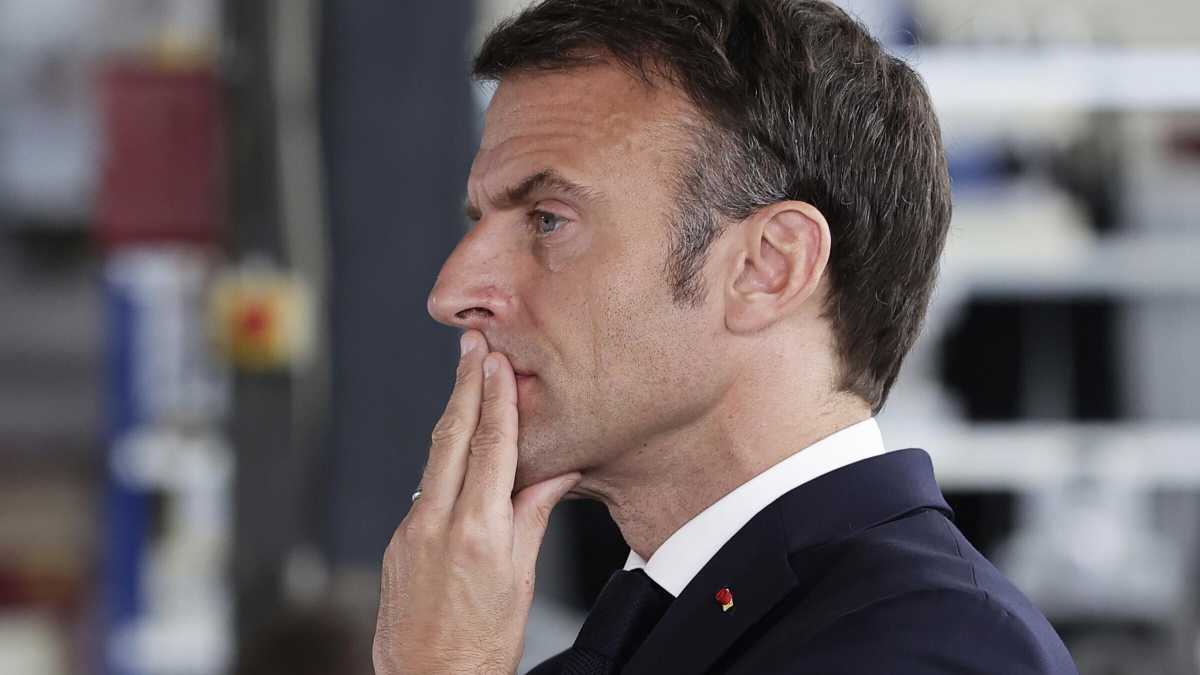 Immagine di Macron non è interessato a Meloni. La sua priorità non sono i migranti, ma Le Pen