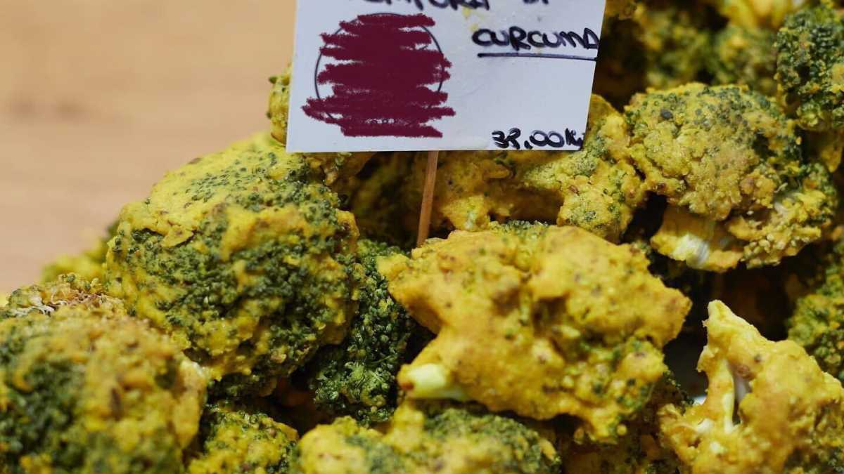 Immagine di Milano tra broccoli d'oro e i lamenti di Jonathan Bazzi