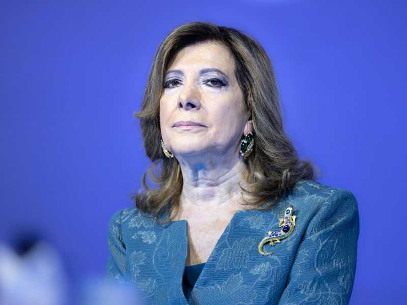 L’ira funesta di Casellati. Meloni le fa ombra. Ancora fughe da lei