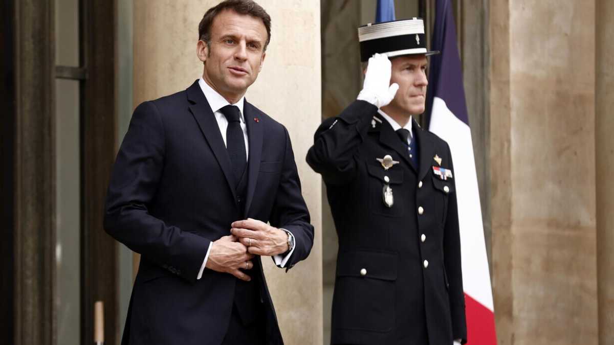 Immagine di La terza via di Macron sui migranti, al di là delle crisi con Meloni