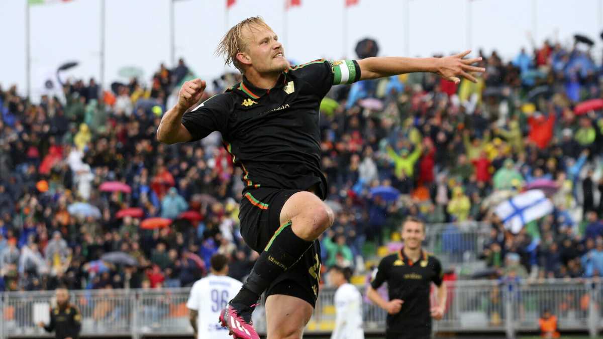 Immagine di L'azzardo finito bene di Antonelli ha positivamente stravolto la stagione del Venezia