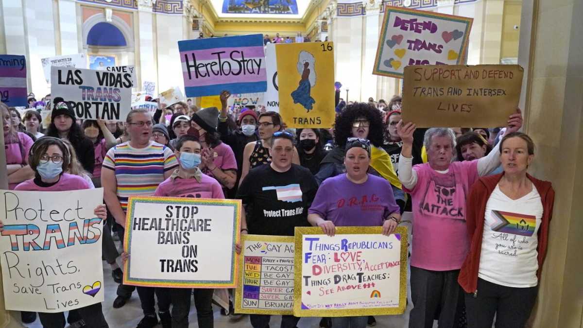 Immagine di Da guerra culturale a lotta politica. Che ne facciamo del gender?