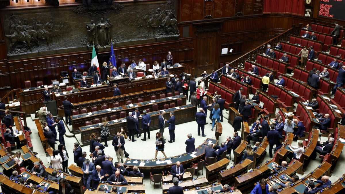 Immagine di Dl Ponte, il governo incassa l'ok alla fiducia